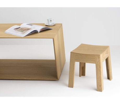 Petit Tabouret en Bois de Chêne confortable pour votre Salon