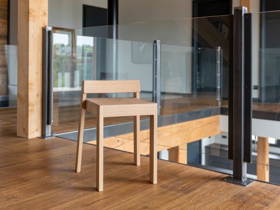 MiniPil Oak Stool - Wood and design made in France.